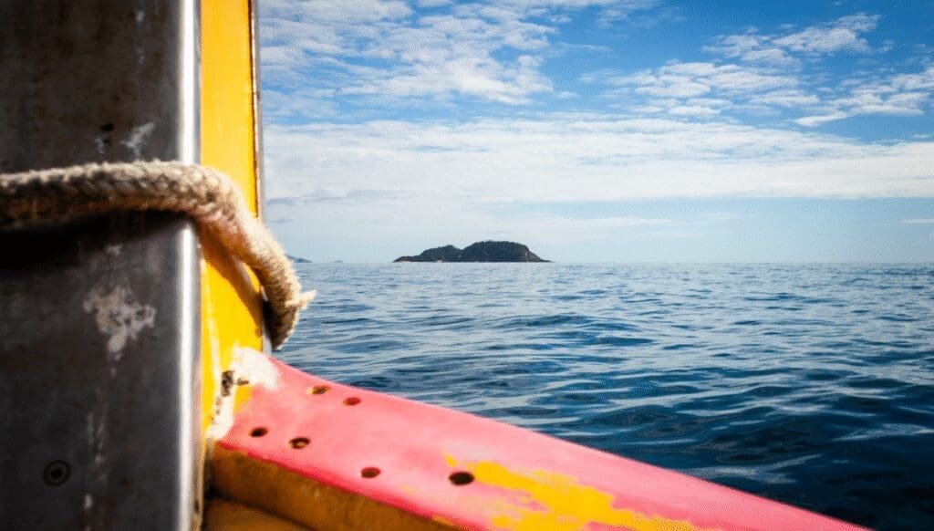 barcos ilha do campeche