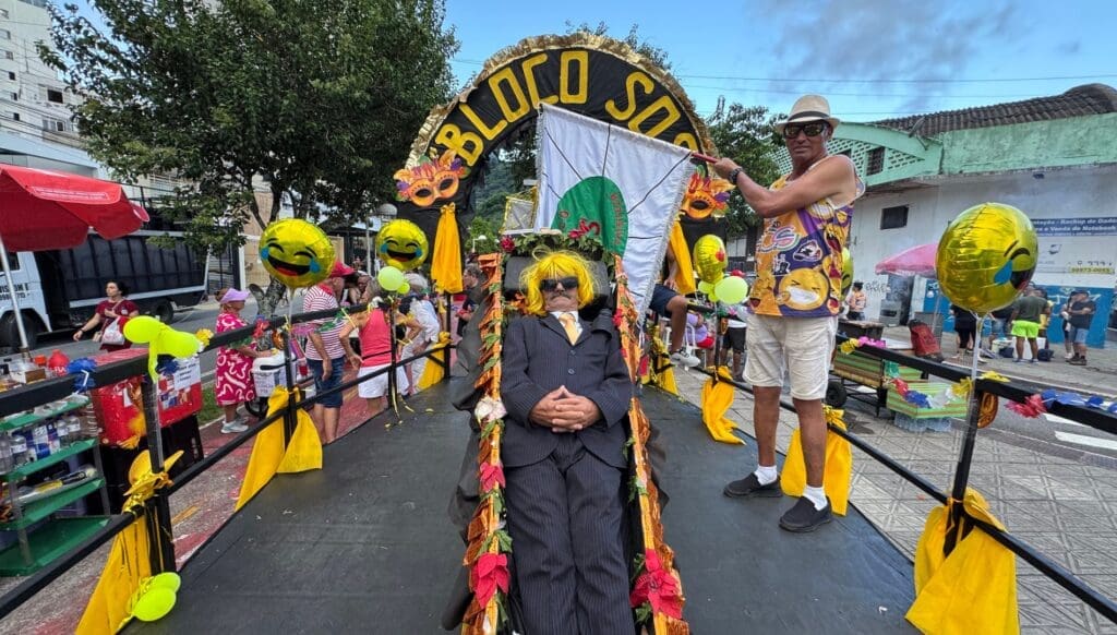 enterro da tristeza carnaval de rua de florianópolis