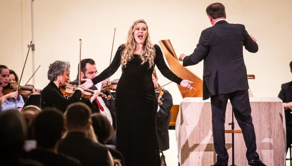 "Concerto nas Comunidades" camerata